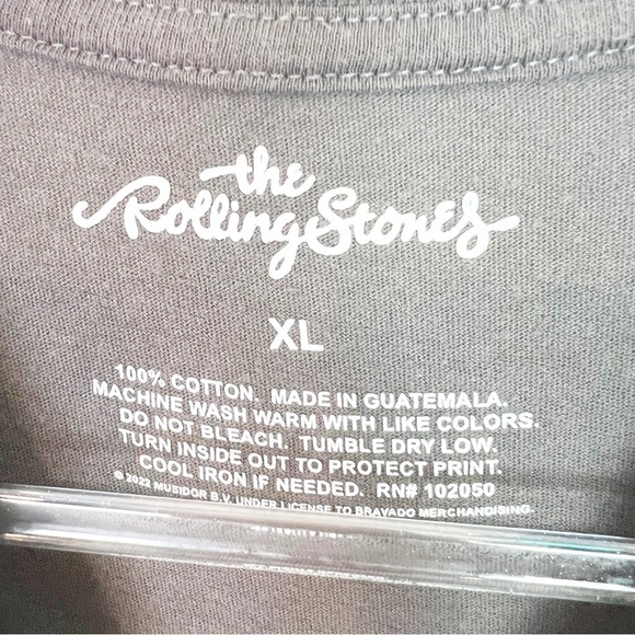ROLLING STONES GRAY TONGUE GRAPHIC SHORT SLEEVE UNISEX T-SHIRT SZ XL - Picture 4 of 5